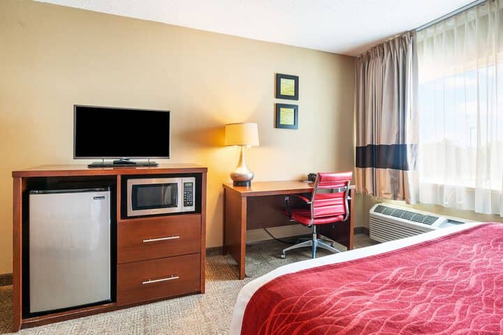 Room 45 of 99